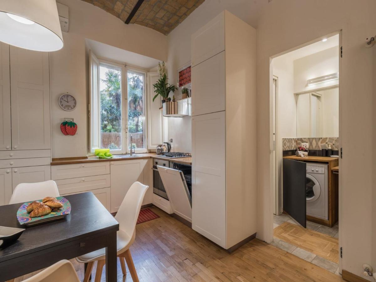 The Best Rent - Elegant Flat Near Colosseum Rom Exteriör bild