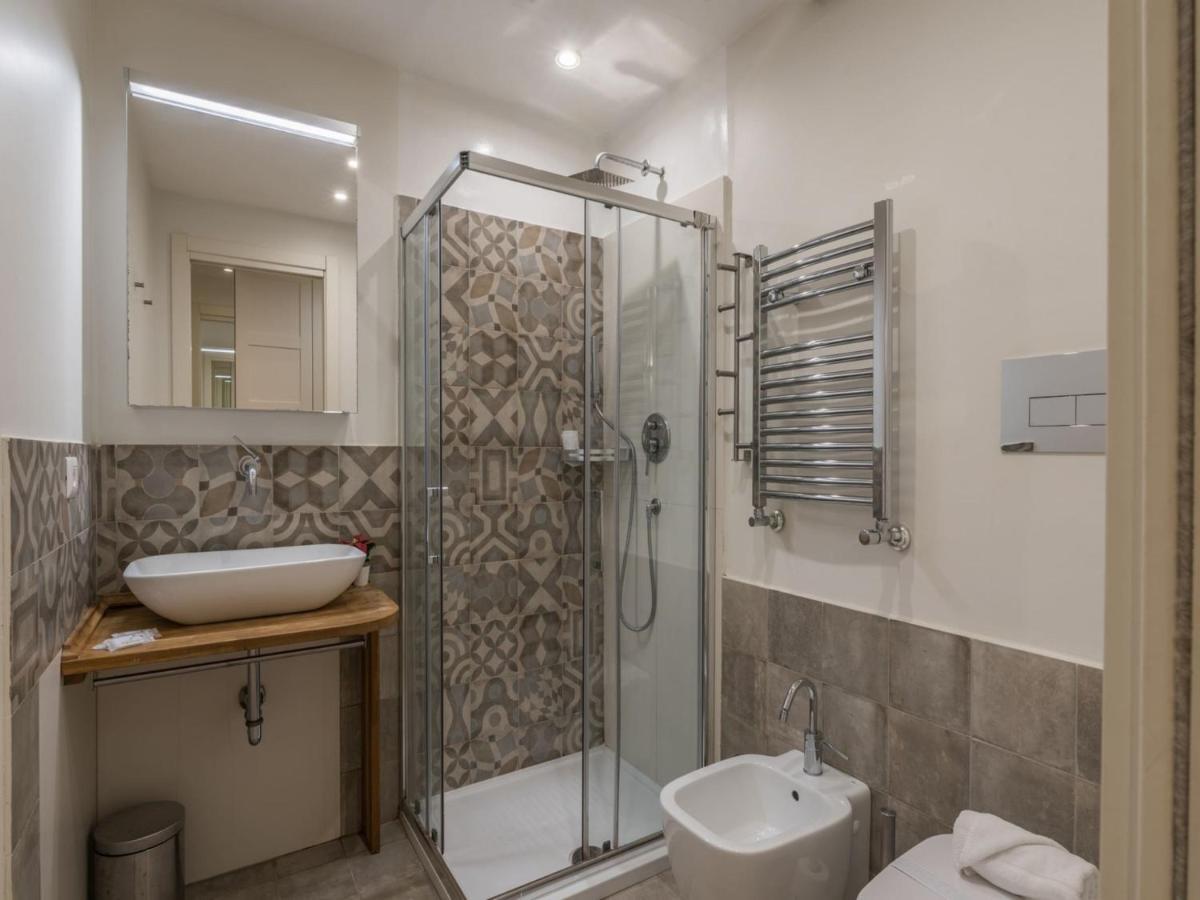 The Best Rent - Elegant Flat Near Colosseum Rom Exteriör bild